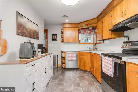 Kitchen - 7910 Longmeadow Dr, Frederick, MD 21701 photo 1 of 3