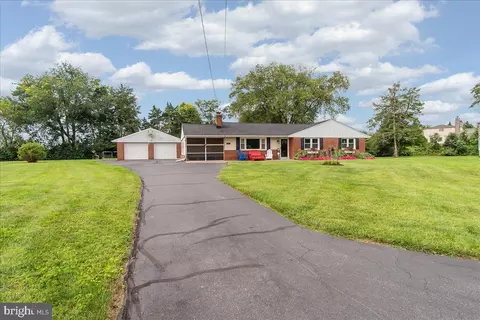 Exterior - 7910 Longmeadow Dr, Frederick, MD 21701 photo 2 of 11