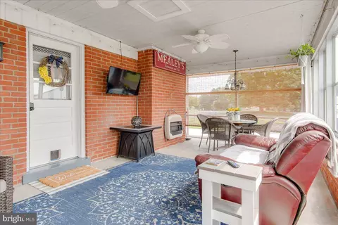 Exterior - 7910 Longmeadow Dr, Frederick, MD 21701 photo 3 of 11