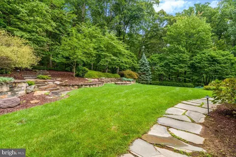 Exterior - 7355 Kehne Rd, Frederick, MD 21702 photo 12 of 33