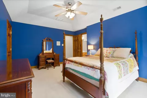 Bedroom - 7355 Kehne Rd, Frederick, MD 21702 photo 5 of 10