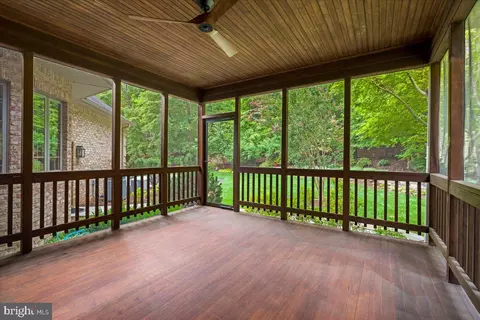Exterior - 7355 Kehne Rd, Frederick, MD 21702 photo 4 of 33