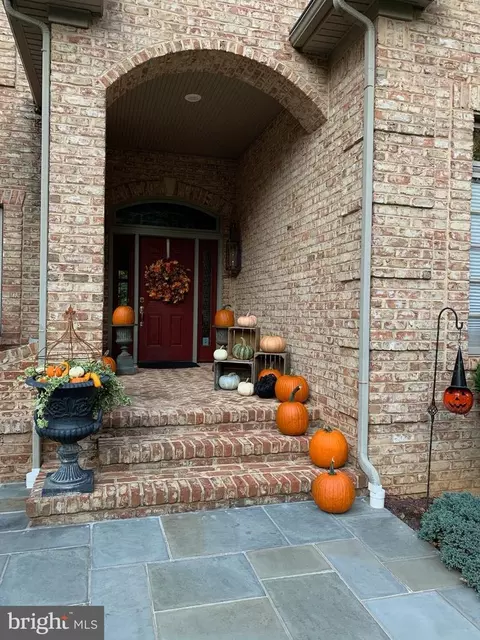 Exterior - 7355 Kehne Rd, Frederick, MD 21702 photo 30 of 33