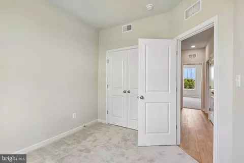 Entry Way - 6352 Butterfly Ln, Frederick, MD 21703 photo 6 of 6