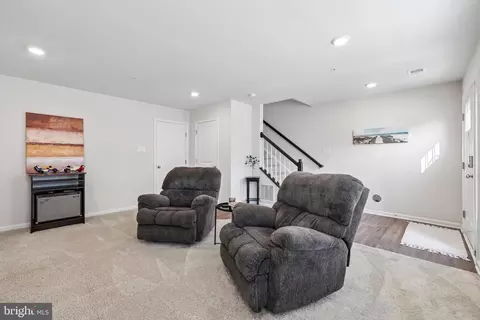 Entry Way - 7029 Freedom, Frederick, MD 21703 photo 12 of 16