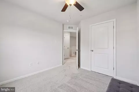 Entry Way - 7029 Freedom, Frederick, MD 21703 photo 3 of 16