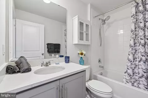 Bath - 7029 Freedom, Frederick, MD 21703 photo 2 of 2