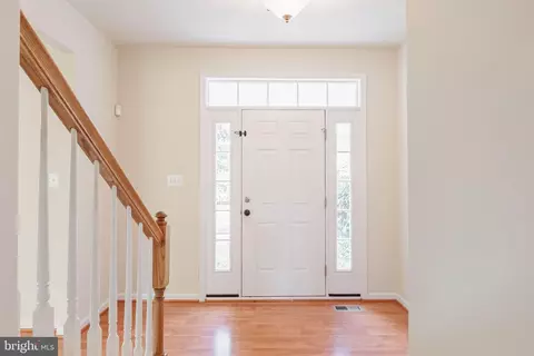 Entry Way - 122 Sunlight Ct, Frederick, MD 21702 photo 1 of 9
