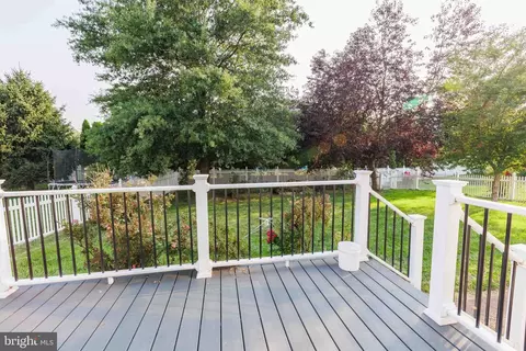 Exterior - 122 Sunlight Ct, Frederick, MD 21702 photo 5 of 5