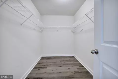 Entry Way - 2063 Chamberlain Dr, Frederick, MD 21702 photo 7 of 10