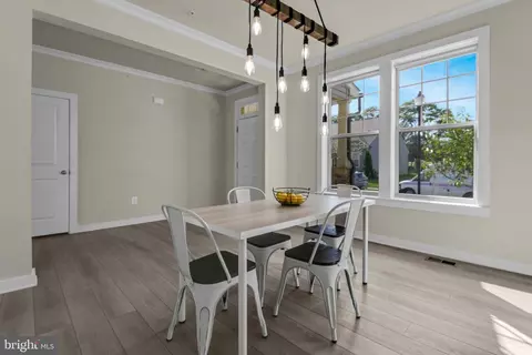 Dining - 2063 Chamberlain Dr, Frederick, MD 21702 photo 2 of 3