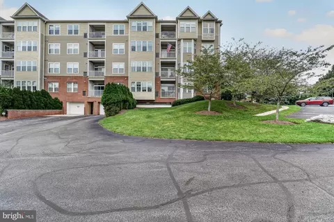 Exterior - 2250 Bear Den Rd #305, Frederick, MD 21701 photo 2 of 26