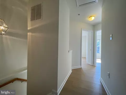 Entry Way - 3544 Winthrop Ln, Frederick, MD 21704 photo 3 of 4