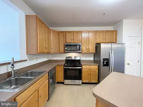 Kitchen - 3544 Winthrop Ln, Frederick, MD 21704 photo 2 of 5