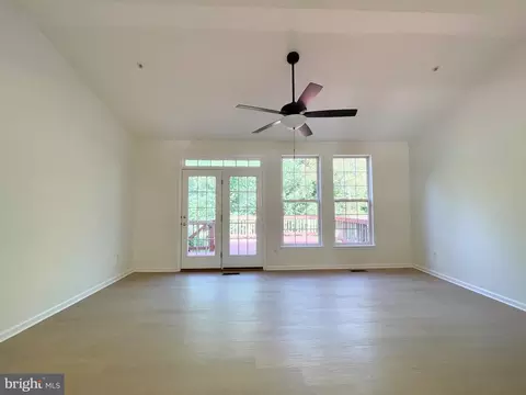 Living - 3544 Winthrop Ln, Frederick, MD 21704 photo 3 of 5
