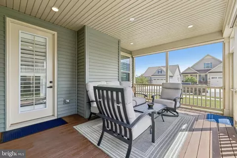 Exterior - 2814 Camomile Dr E, Frederick, MD 21704 photo 4 of 14