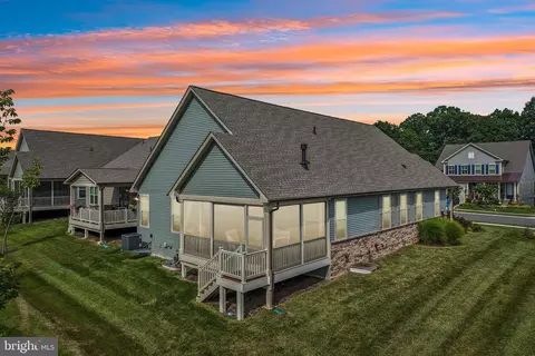 Exterior - 2814 Camomile Dr E, Frederick, MD 21704 photo 7 of 14