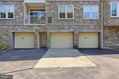 Exterior - 2500 Waterside Dr #316, Frederick, MD 21701 photo 2 of 9