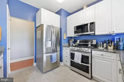 Kitchen - 2500 Waterside Dr #316, Frederick, MD 21701 photo 6 of 6