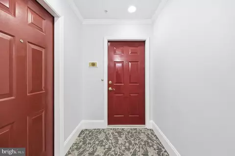 Entry Way - 2500 Waterside Dr #316, Frederick, MD 21701 photo 3 of 6