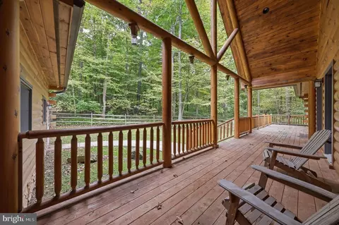 Exterior - 14520 Ridenour Rd, Smithsburg, MD 21783 photo 12 of 15