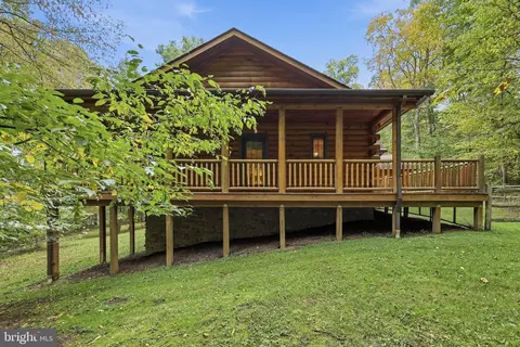 Exterior - 14520 Ridenour Rd, Smithsburg, MD 21783 photo 11 of 15