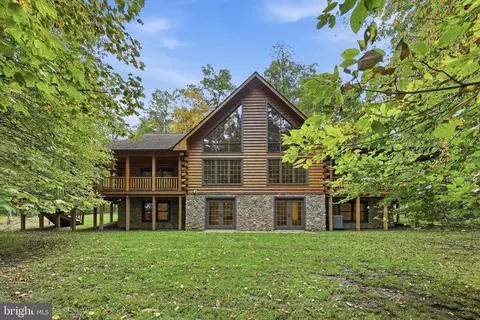 Exterior - 14520 Ridenour Rd, Smithsburg, MD 21783 photo 10 of 15