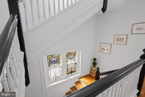 Entry Way - 201 E 2nd St, Frederick, MD 21701 photo 13 of 14