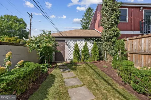 Exterior - 201 E 2nd St, Frederick, MD 21701 photo 4 of 5