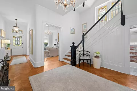 Entry Way - 201 E 2nd St, Frederick, MD 21701 photo 4 of 14