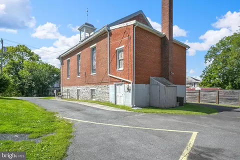 Exterior - 9624 Liberty Rd, Frederick, MD 21701 photo 5 of 7