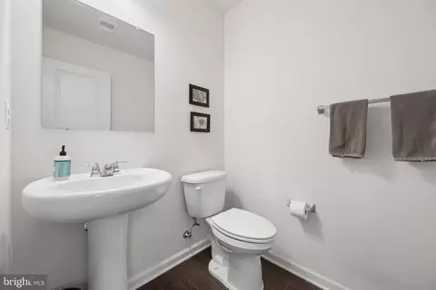 Entry Way - 5655 Owl St, Frederick, MD 21704 photo 6 of 21