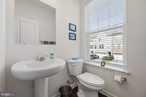 Entry Way - 5655 Owl St, Frederick, MD 21704 photo 15 of 21