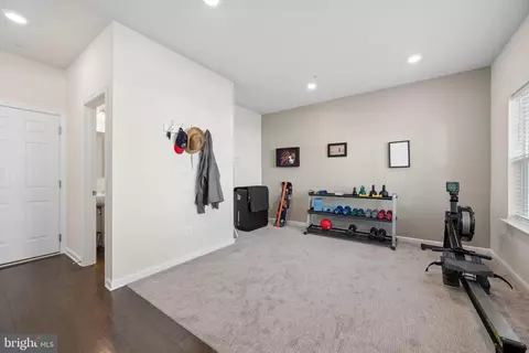 Entry Way - 5655 Owl St, Frederick, MD 21704 photo 2 of 21