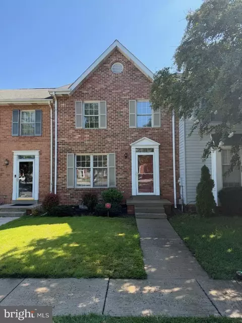 7985 Windsail Ct, Frederick, MD 21701 photo 5