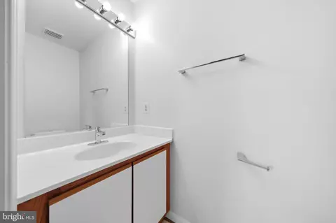 Bath - 6101 Fieldcrest Dr, Frederick, MD 21701 photo 1 of 5
