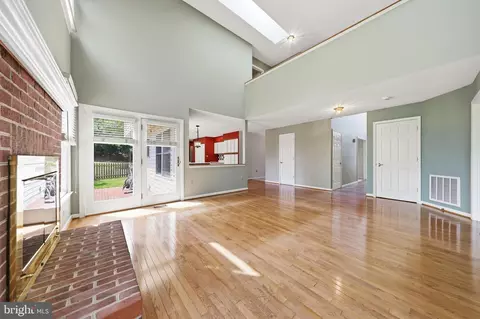 Living - 6101 Fieldcrest Dr, Frederick, MD 21701 photo 7 of 8