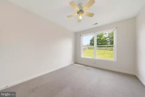 Bedroom - 6101 Fieldcrest Dr, Frederick, MD 21701 photo 5 of 8