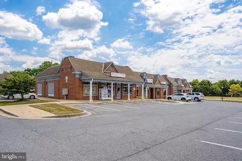 Exterior - 7990 Schooner Ct, Frederick, MD 21701 photo 8 of 9