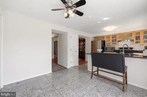 Entry Way - 7990 Schooner Ct, Frederick, MD 21701 photo 3 of 4
