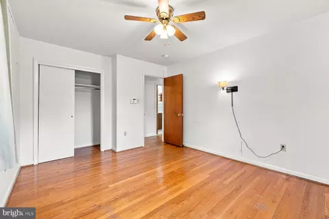 Bedroom - 802 Young Pl, Frederick, MD 21702 photo 4 of 4