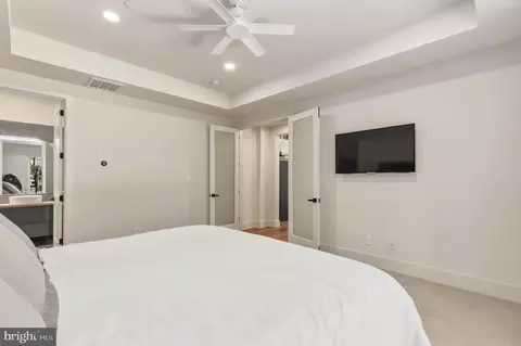 Bedroom - 4833 Reels Mill Rd, Frederick, MD 21704 photo 3 of 7
