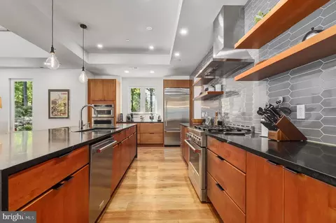 Kitchen - 4833 Reels Mill Rd, Frederick, MD 21704 photo 4 of 4