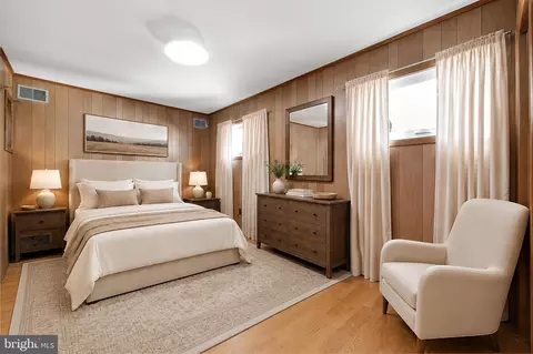 Bedroom - 114 Fairview Ave, Frederick, MD 21701 photo 1 of 5