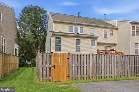 Exterior - 1728 Derrs Sq E, Frederick, MD 21701 photo 7 of 16