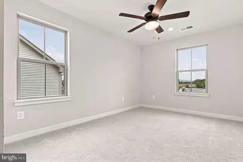 Bedroom - 6141 Dock St, Frederick, MD 21703 photo 5 of 5