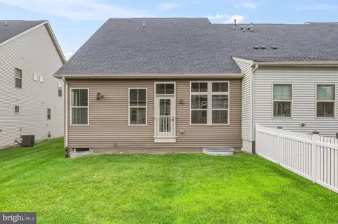 Exterior - 6141 Dock St, Frederick, MD 21703 photo 5 of 6