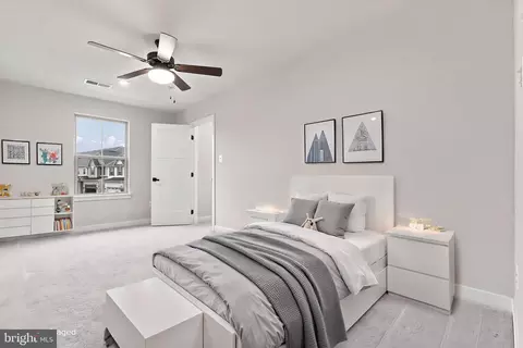 Bedroom - 6141 Dock St, Frederick, MD 21703 photo 3 of 5