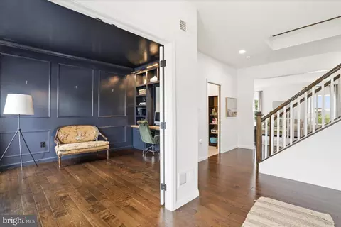 Entry Way - 2003 Cohasset Ct, Frederick, MD 21702 photo 5 of 19