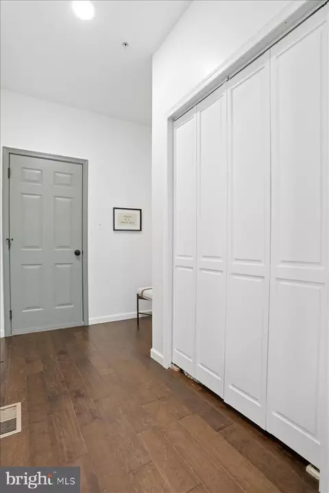 Entry Way - 2003 Cohasset Ct, Frederick, MD 21702 photo 13 of 19